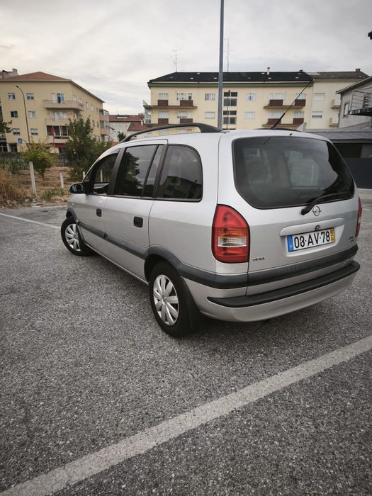 Opel Zafira 2.0 Dti