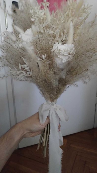 Bukiet ślubny z suszu i wiecznej róży