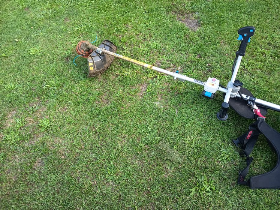 Kosa spalinowa z elektrycznym rozruchem