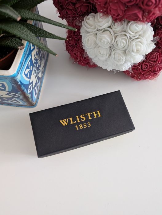 Złoty zegarek kwarcowy