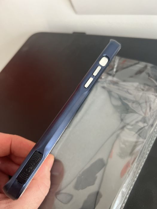 Etiu iPhone 13 Pro Max
