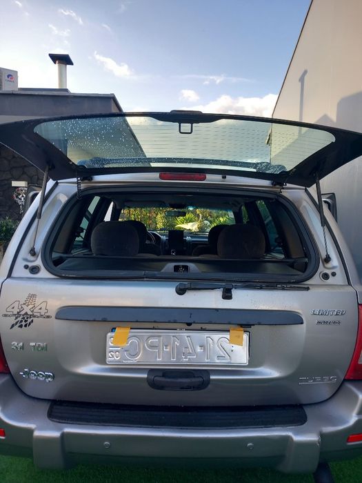 Grande cherokee, carro ideal para uns passeios na natureza