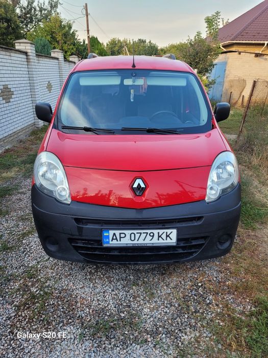 Продам автомобиль Renault Kangoo