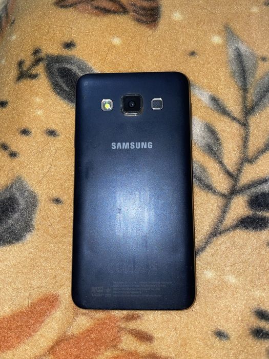 Samsung A3 (2015) На разбор или востановление