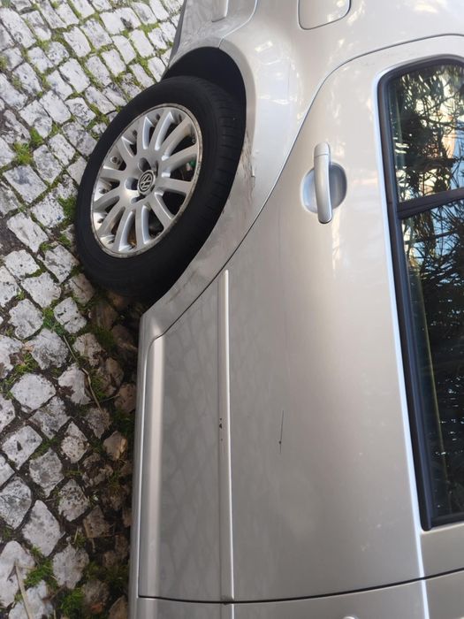 vendo vw bora highline 1.9 130cv