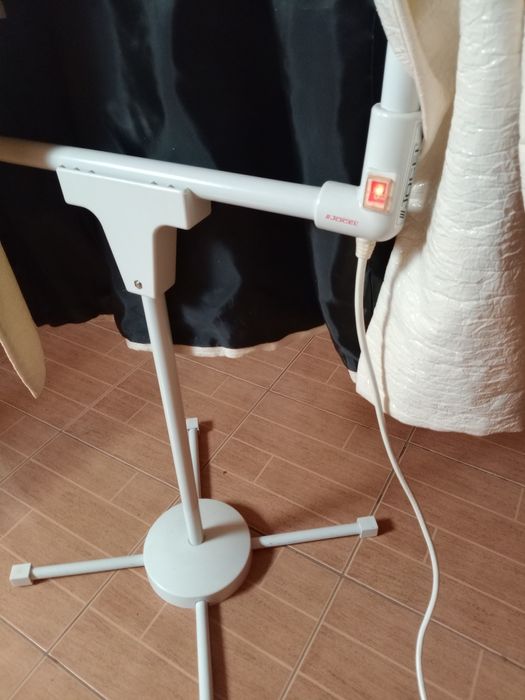 Cabide aquecido económico