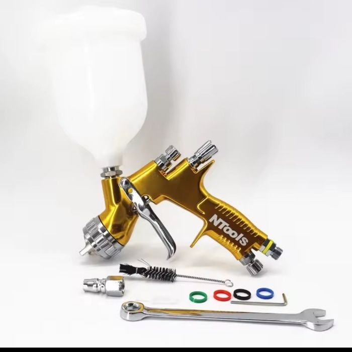 Pistola de pintura automóvel