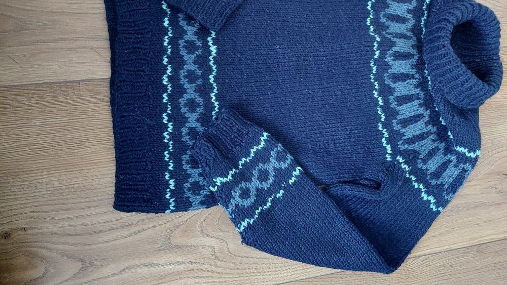 Sweter XS/S z golfem