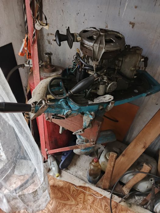 Мотор  Вихрь 25.