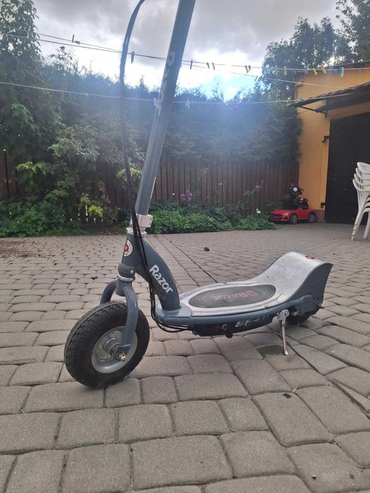 Hulajnoga razor uszkodzona