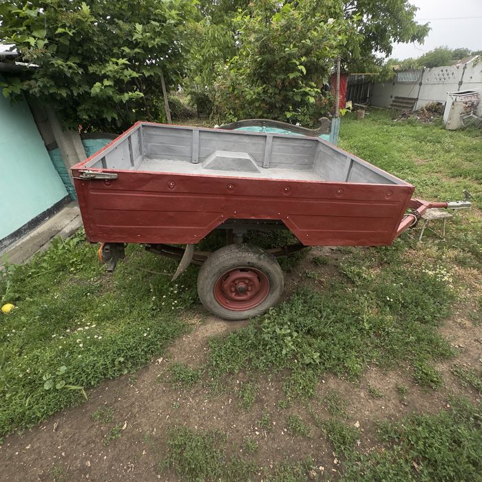 Легковий  причіп