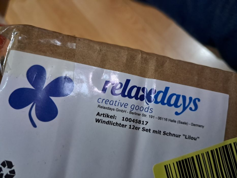 12 ozdobnych słoiczków z zawieszką