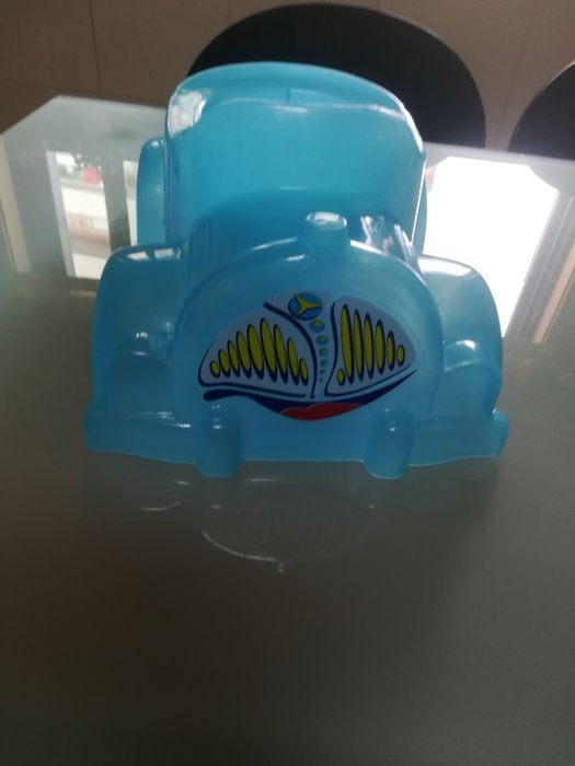 Pote formato carrinho