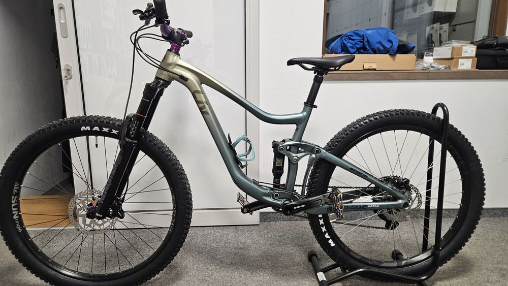 Rower liv intrigue S 27,5" MTB pełne zawieszenie