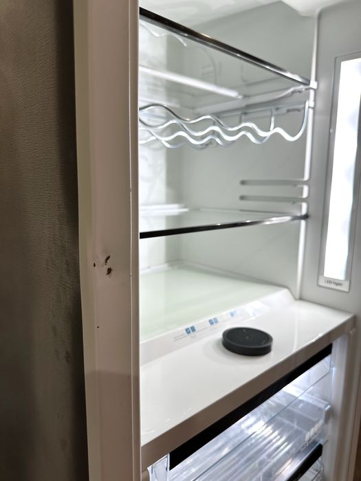 Холодильник Siemens KI86FSDE0 вбудований