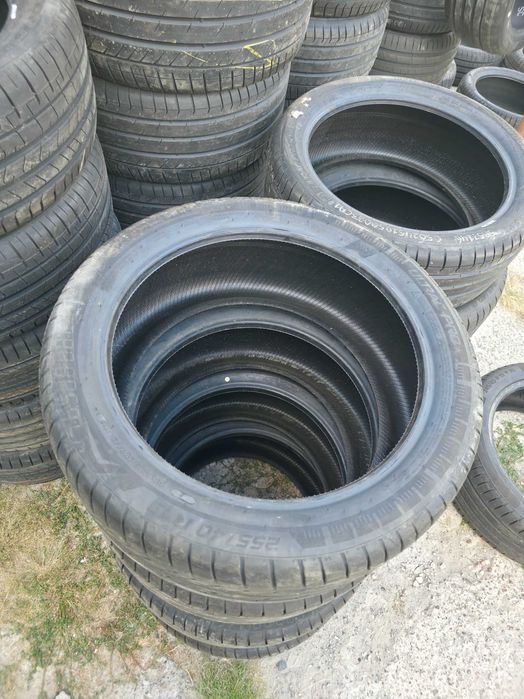 Гума літня 255/40/19 VREDESTEIN Ultrac Pro