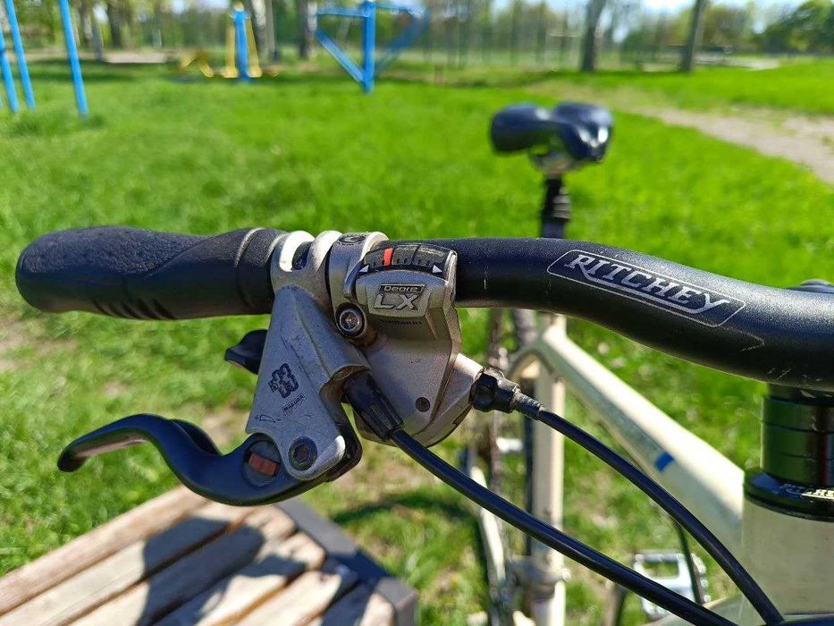 Велосипед  SPECIALIZED 28"L"    Shimano DEORE LX German