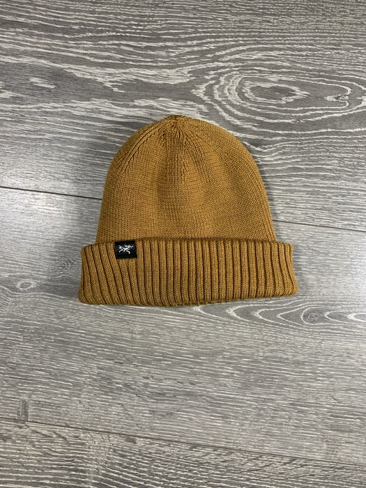 Оригінальна шапка Arc’teryx