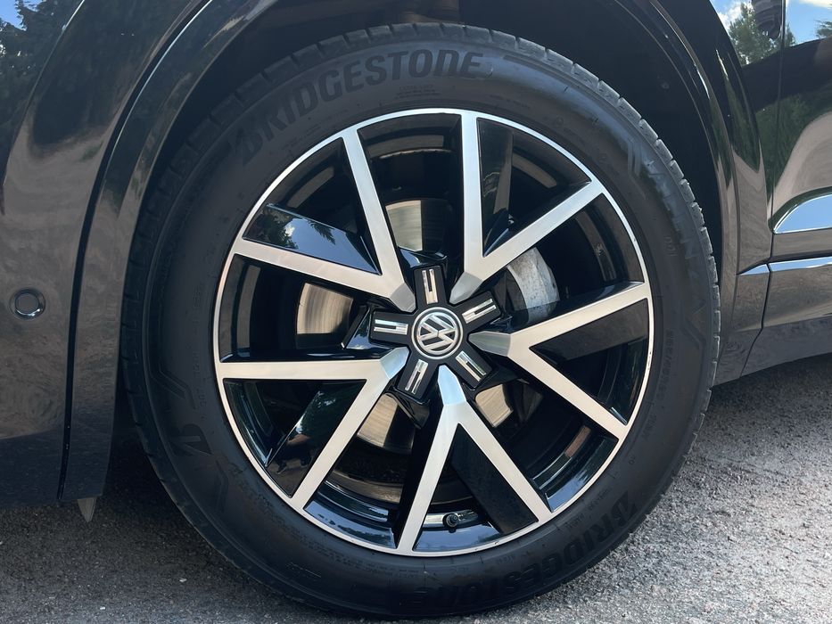 Volkswagen Touareg 2019 R-line Matrix HD