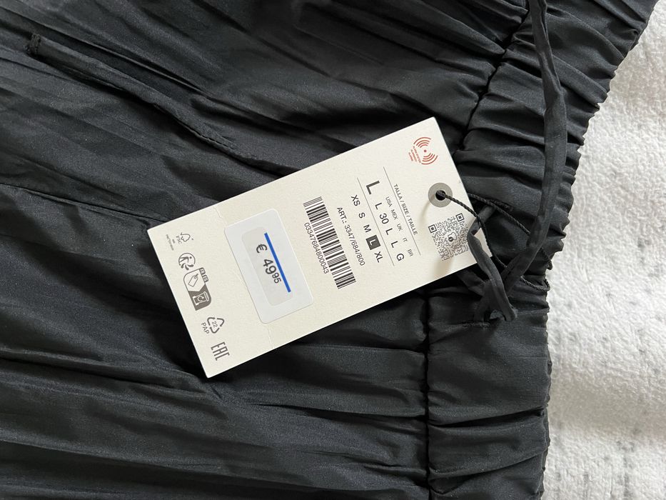 Продам шорти-карго ZARA