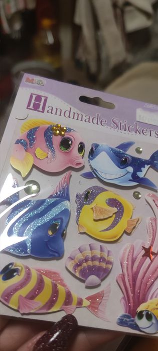 Продам детские наклейки