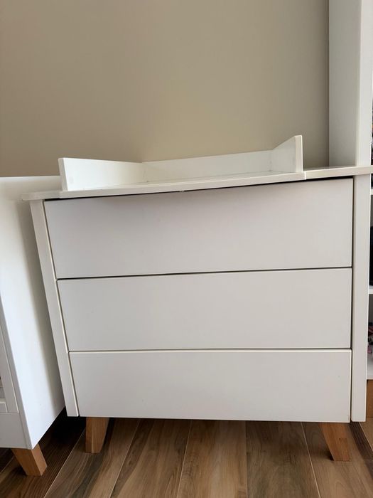 Conjunto de móveis para crianças - Nursery furniture set