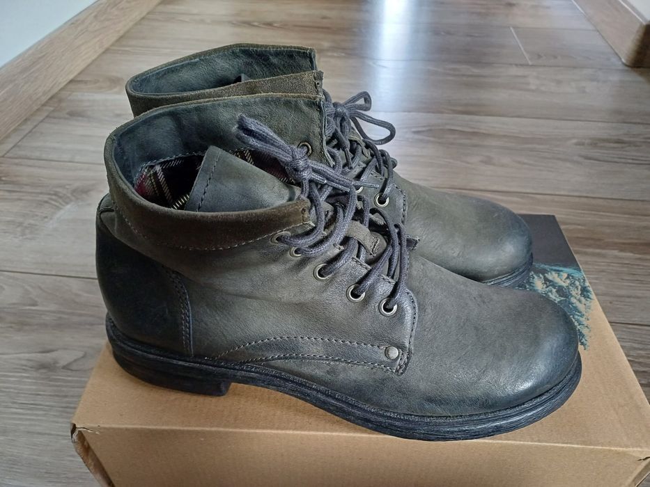 Męskie skórzane trzewiki Fernando Strappa rozm 40.