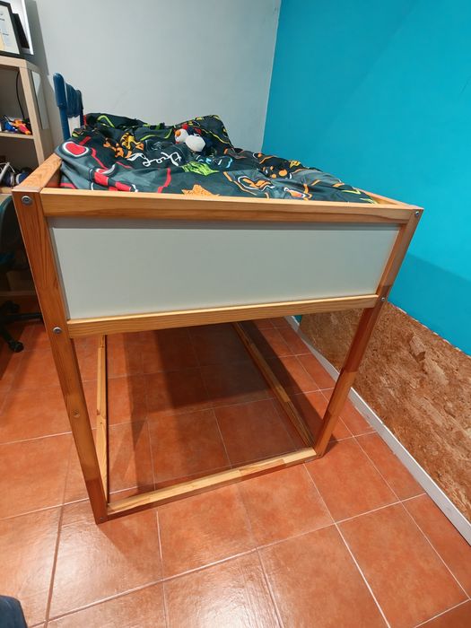 Cama KURA para venda