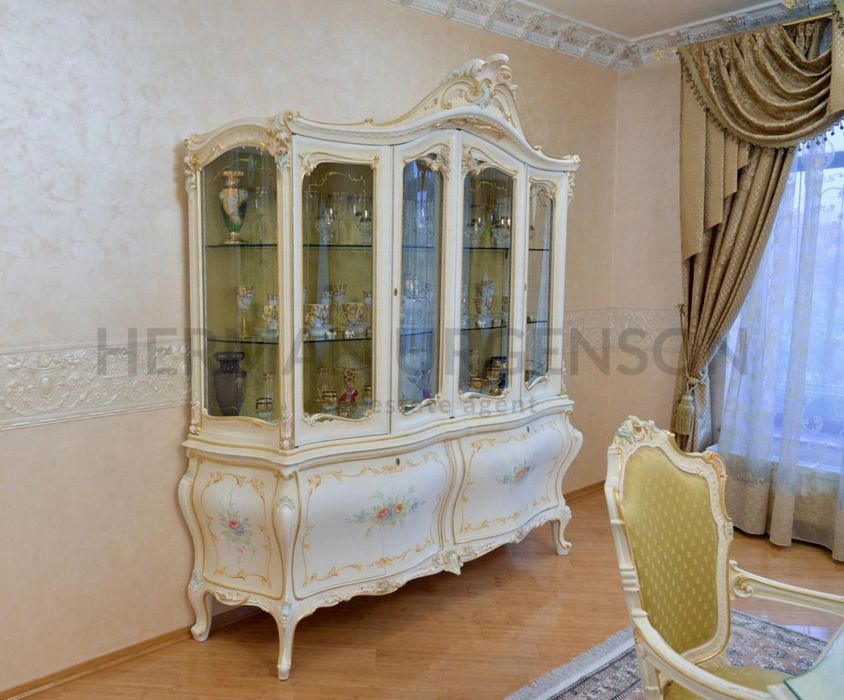 Продаж будинку 404 м.кв / 22 сотки / Минай