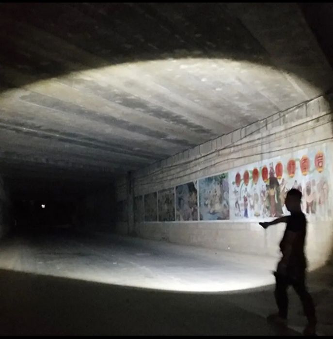 Lanterna tática Led recarregável