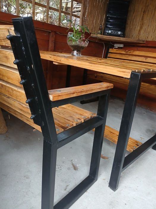 Zestaw ogrodowy stół + 2 ławki