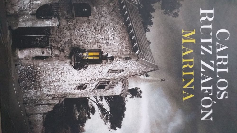 Książki: Stephen King, Carlos Ruiz Zafón, C.S. Lewis