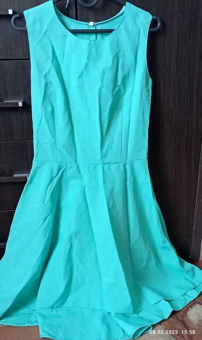 Продам плаття.
Є багато різних.
Розмір S-M.
Ціни теж різні.
Від 50 гр