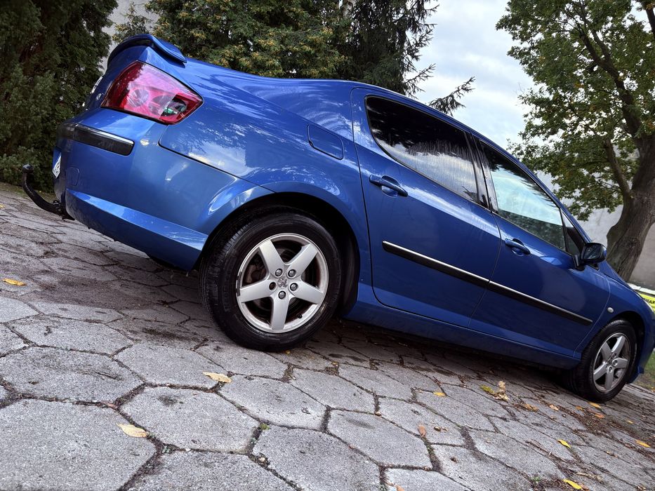 Peugeot 407