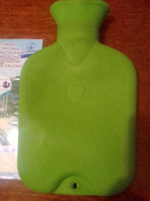 Грелка резиновая.