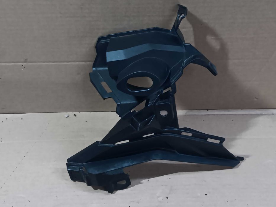 Cobertura direita do pisca Honda CRF1100 Africa Twin