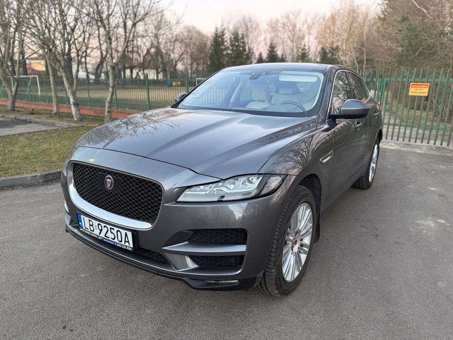 Jaguar F-Pace 3.0 Diesel 300KM Serwisowany ASO Bezwypadkowy Jasne Skóry Zadbany