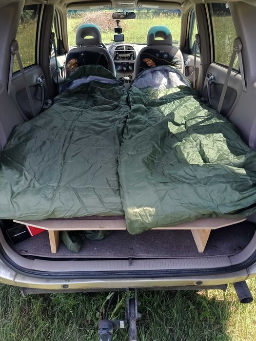 Toyota RAV-4 mini kamper