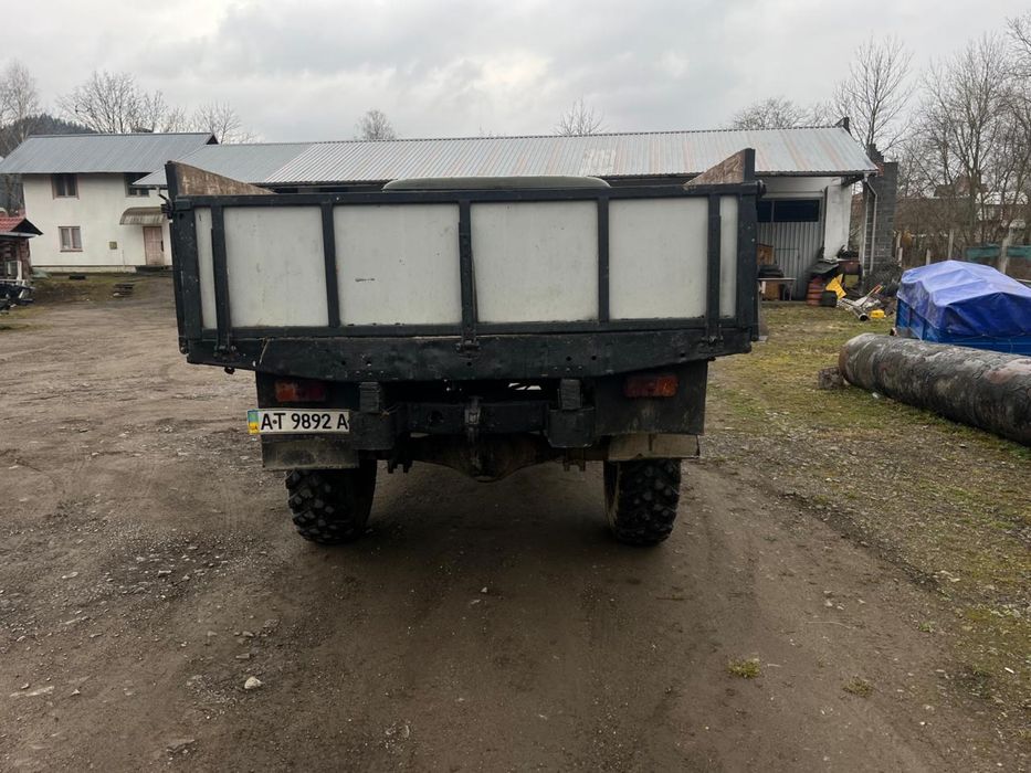 Газ 66 бортовий.