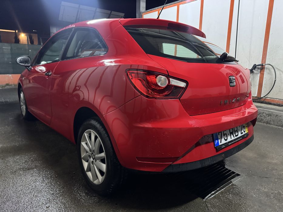 Vendo Seat Ibiza 1.4 TDI totalmente impecável