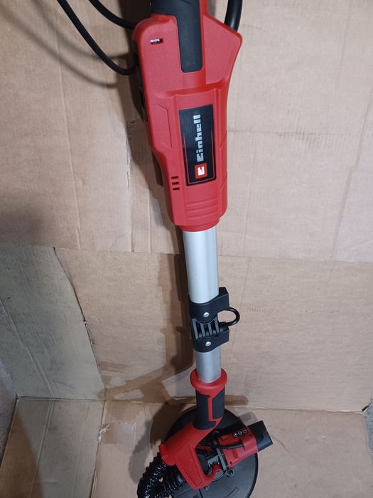 Szlifierka do gipsu .Żyrafa  TC-DW 225 X