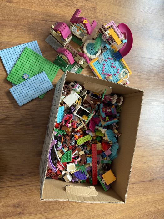 Karton klockow Lego