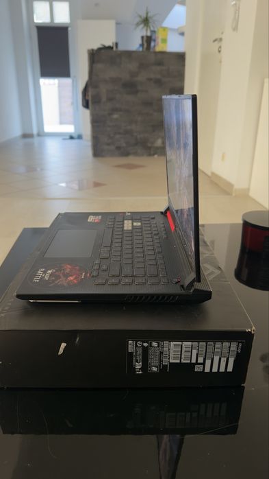 ASUS ROG Strix G15 R9-5980HX | RX 6800M 12GB | 2K 165Hz | G513QY