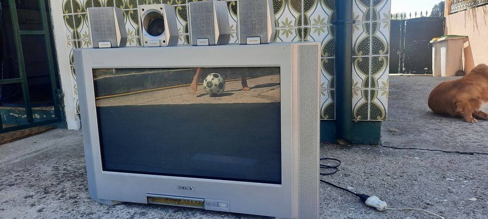 Tv Sony Trinitron retrogaming