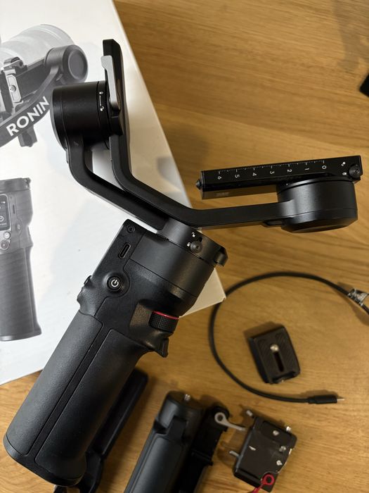 Стабілізатор DJI RS 3 Mini для камери