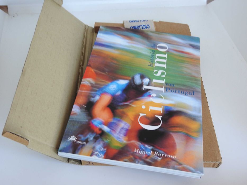 Atletismo / Ciclismo - Livros CTT - Novos