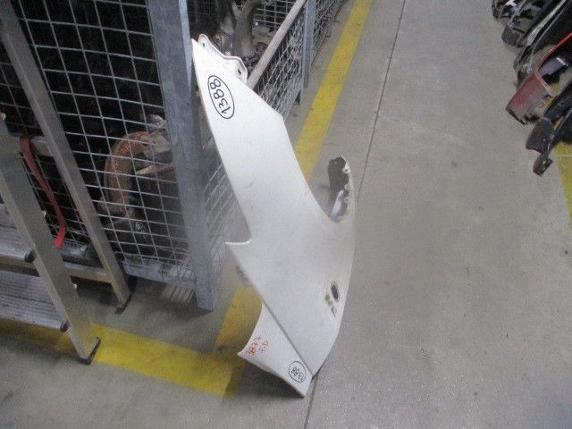 Guarda-lamas direito SUZUKI Swift IV (FZ, NZ)