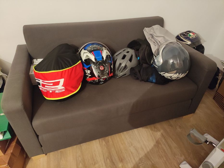 Sofá cama  bom estado