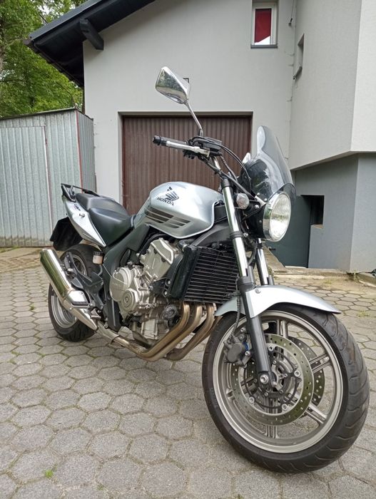 Motocykl Honda CBF 600