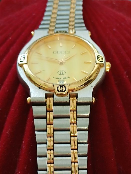 Часы новые унисекс классические GUCCI